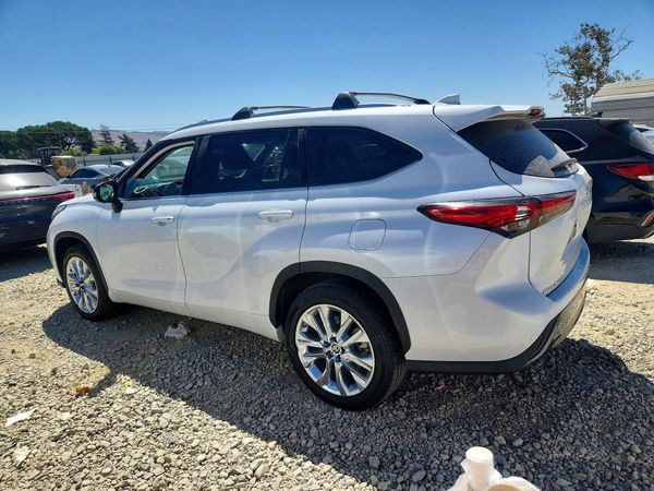 2023 TOYOTA HIGHLANDER