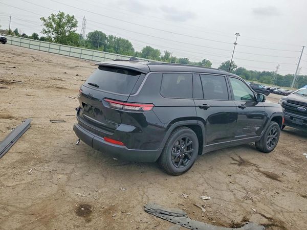 2026 JEEP GRAND CHEROKEE L LAREDO 4X4