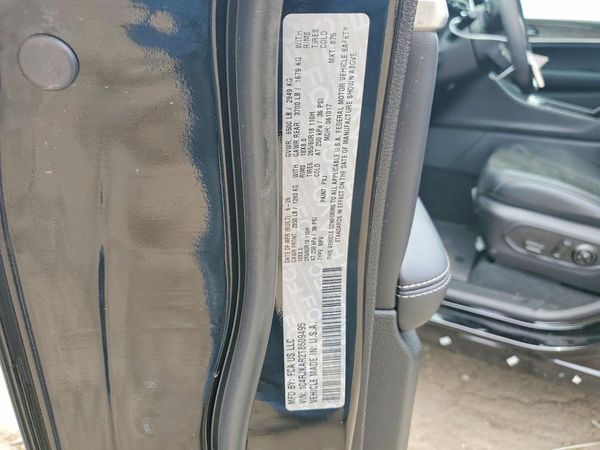 2026 JEEP GRAND CHEROKEE L LAREDO 4X4