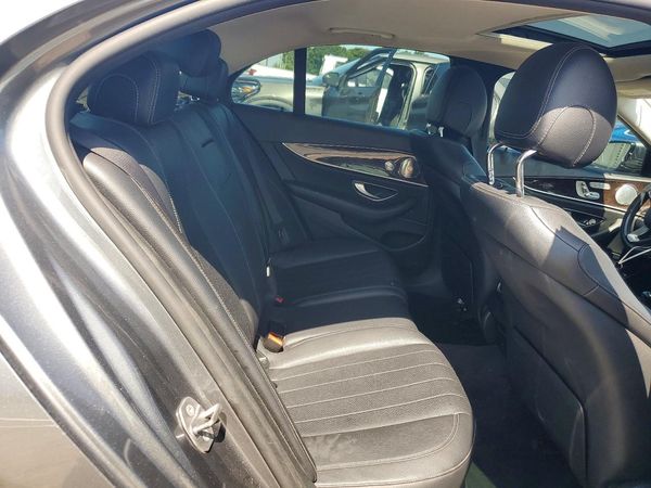 2017 MERCEDES-BENZ E E300