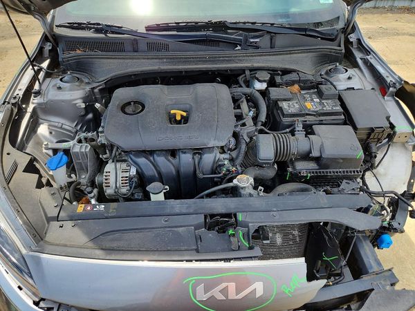 2024 KIA FORTE GT Line