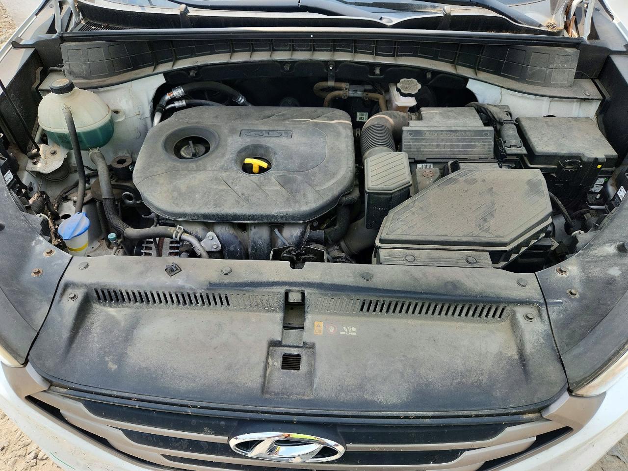 2016 HYUNDAI TUCSON SE
