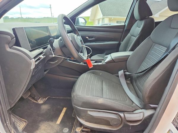 2025 HYUNDAI SANTA CRUZ SE