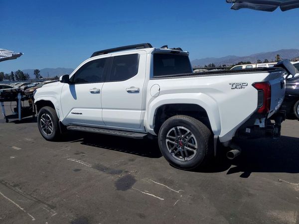 2025 TOYOTA TACOMA