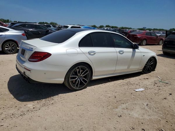 2019 MERCEDES-BENZ AMG E53