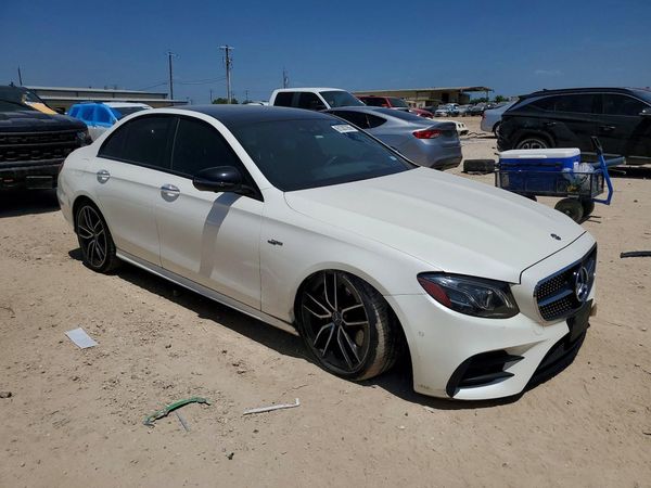 2019 MERCEDES-BENZ AMG E53