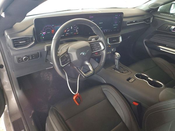 2025 FORD MUSTANG GT