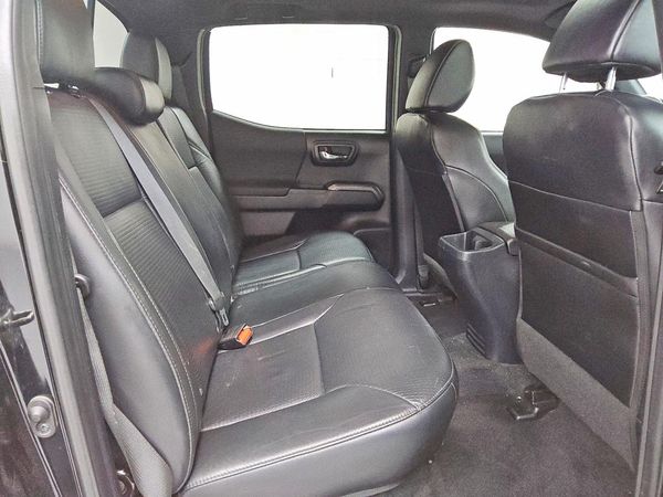 2018 TOYOTA TACOMA