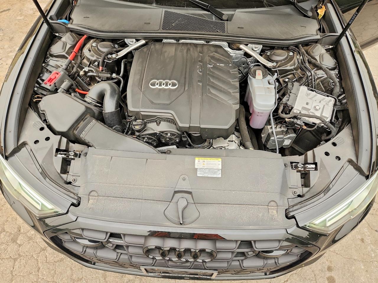 2024 AUDI A6 quattro Premium Plus