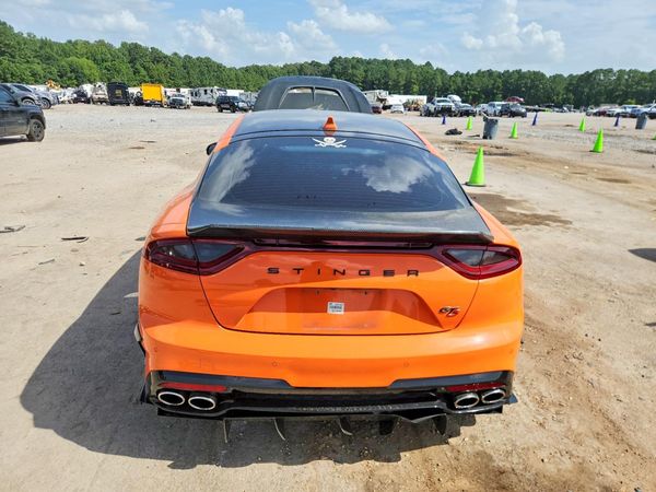 2019 KIA STINGER