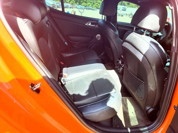 2019 KIA STINGER