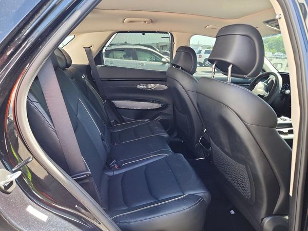 2022 GENESIS GV70