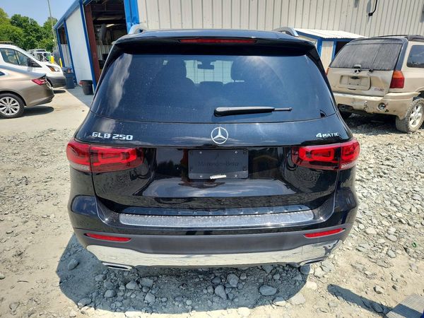 2020 MERCEDES-BENZ GLB GLB250-4M
