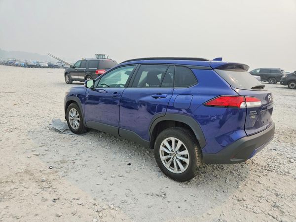 2022 TOYOTA COROLLA CROSS LE