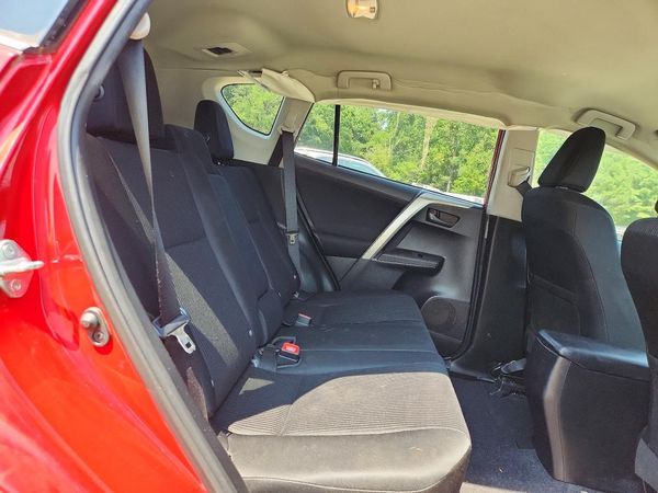 2015 TOYOTA RAV4 LE (X Grade)