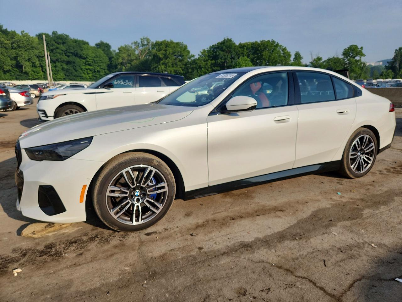 2024 BMW 530