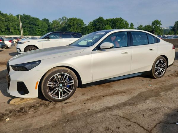 2024 BMW 530