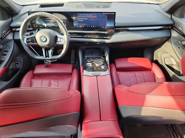 2024 BMW 530