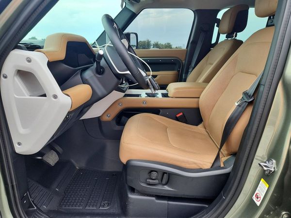 2025 LAND ROVER DEFENDER 110 S
