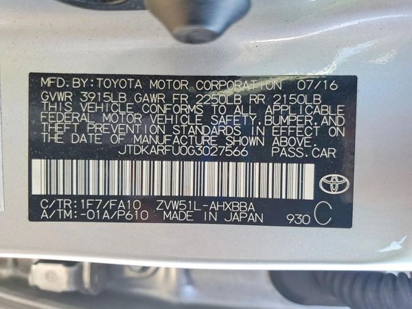 2016 TOYOTA PRIUS
