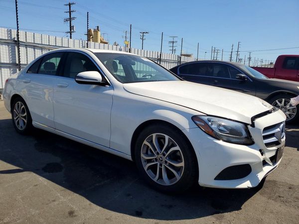 2018 MERCEDES-BENZ C C300