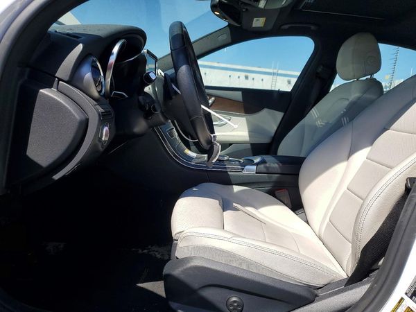 2018 MERCEDES-BENZ C C300