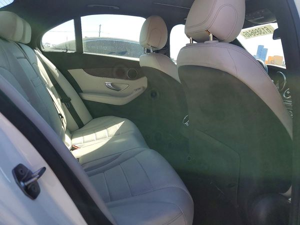 2018 MERCEDES-BENZ C C300
