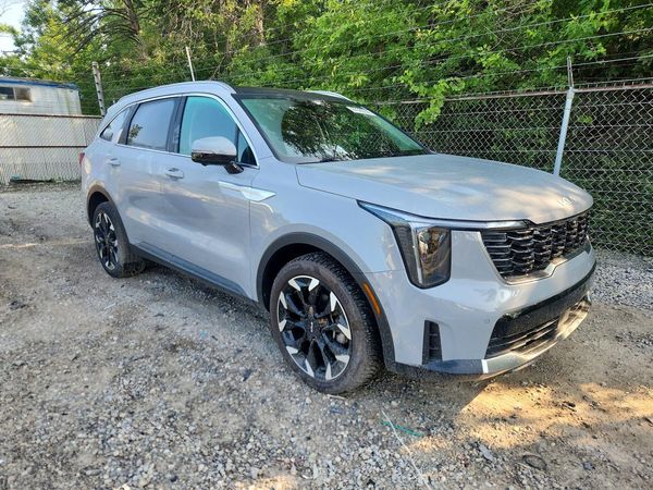 2025 KIA SORENTO