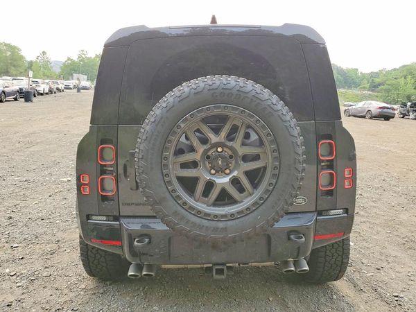 2023 LAND ROVER DEFENDER