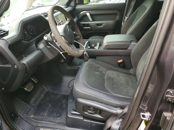 2023 LAND ROVER DEFENDER