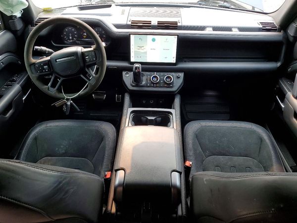 2023 LAND ROVER DEFENDER