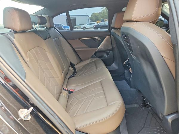2024 BMW 530 xDrive