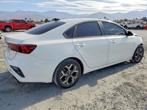 2021 KIA FORTE FE, LXS
