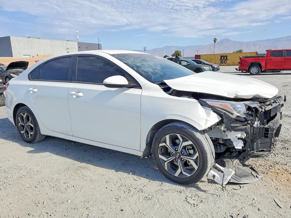 2021 KIA FORTE FE, LXS