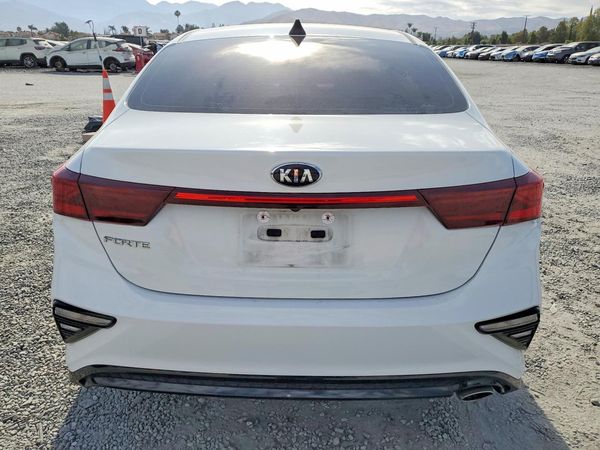 2021 KIA FORTE FE, LXS