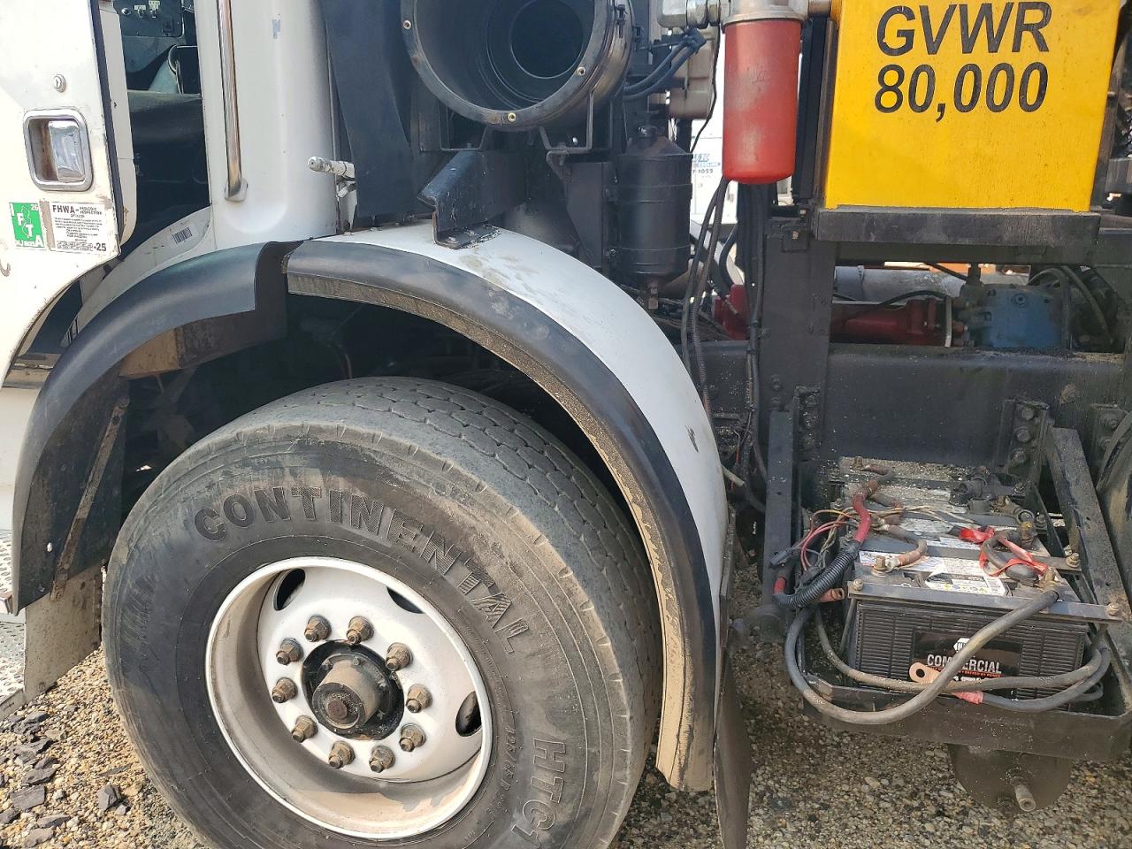 2000 VOLVO XPEDITOR