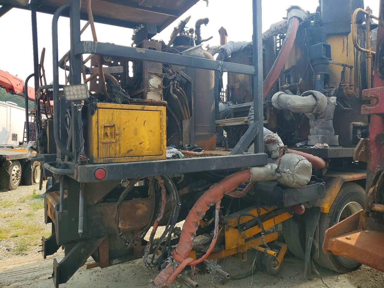 2000 VOLVO XPEDITOR