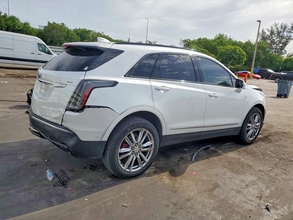 2024 CADILLAC XT5 Sport