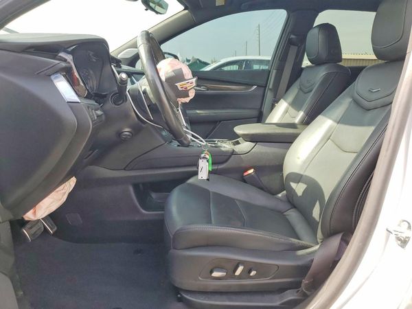 2024 CADILLAC XT5 Sport