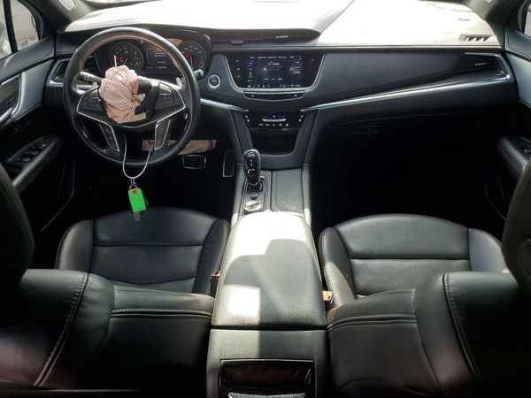 2024 CADILLAC XT5 Sport