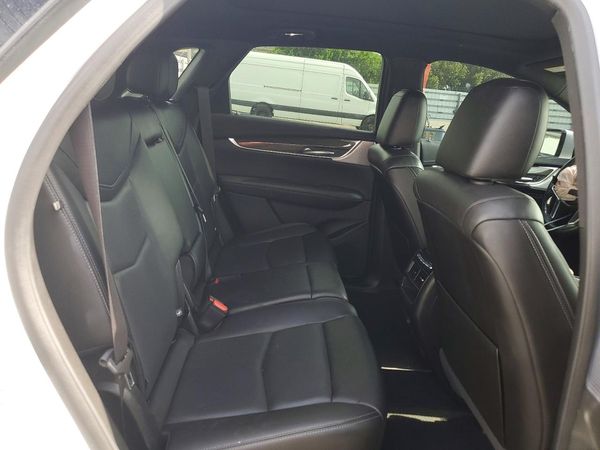 2024 CADILLAC XT5 Sport