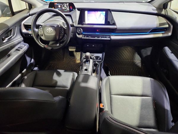 2023 TOYOTA PRIUS
