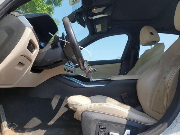 2021 BMW 330XI xDrive
