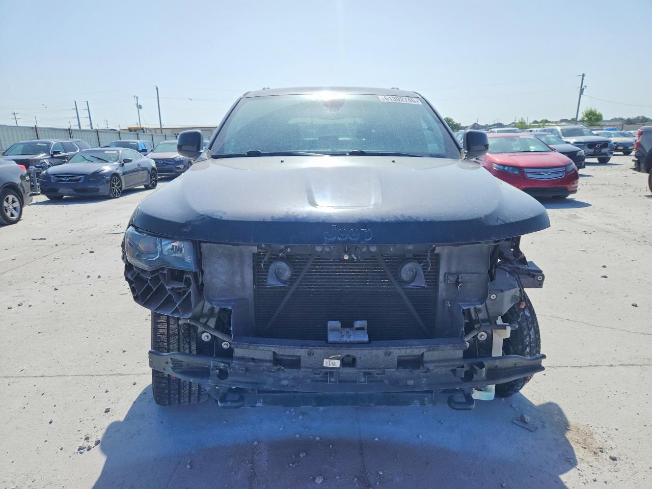 2019 JEEP GRAND CHEROKEE LAREDO 4X2