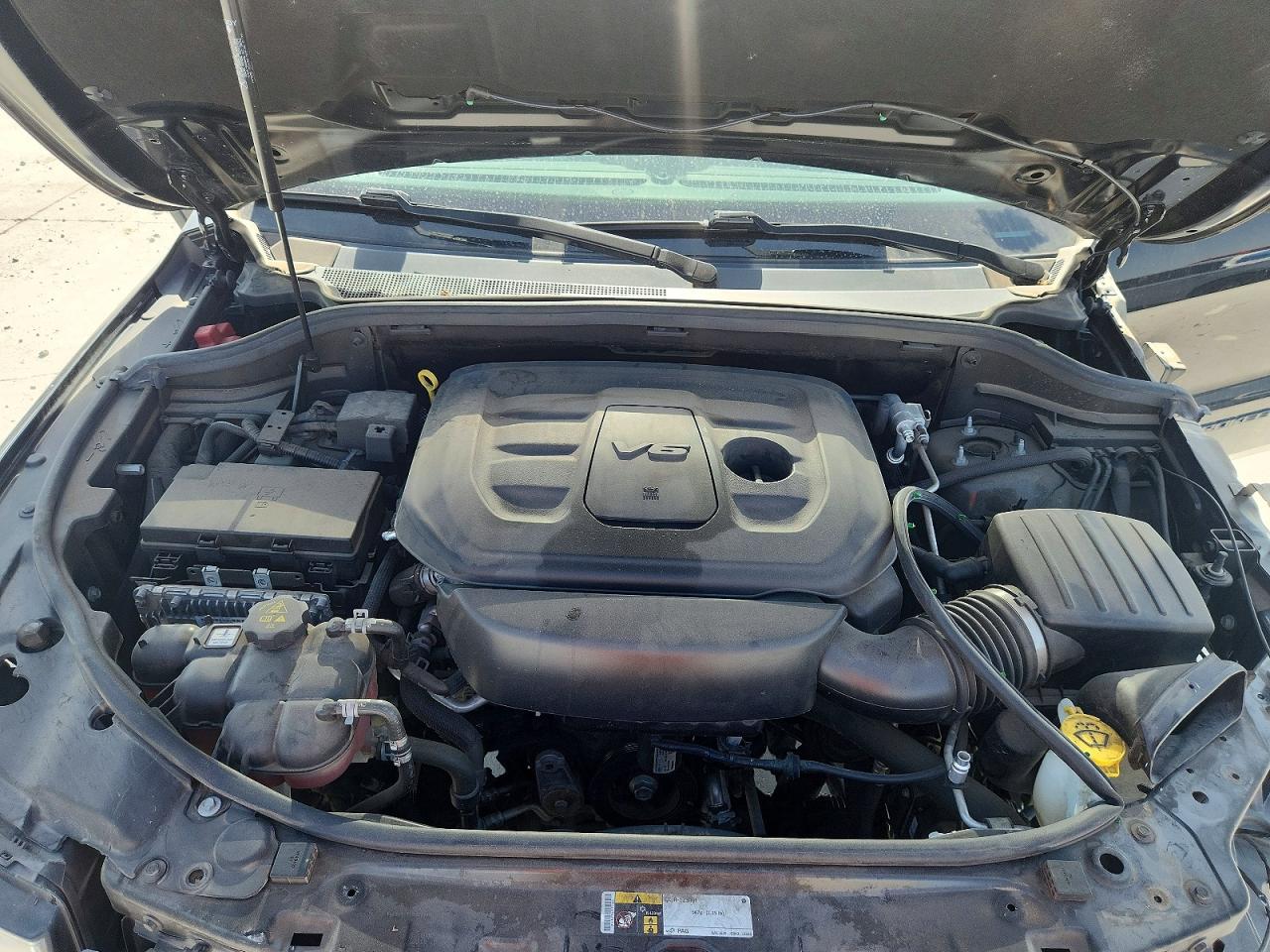 2019 JEEP GRAND CHEROKEE LAREDO 4X2