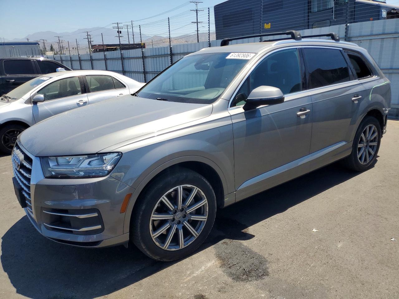 2017 AUDI Q7 quattro Premium Plus
