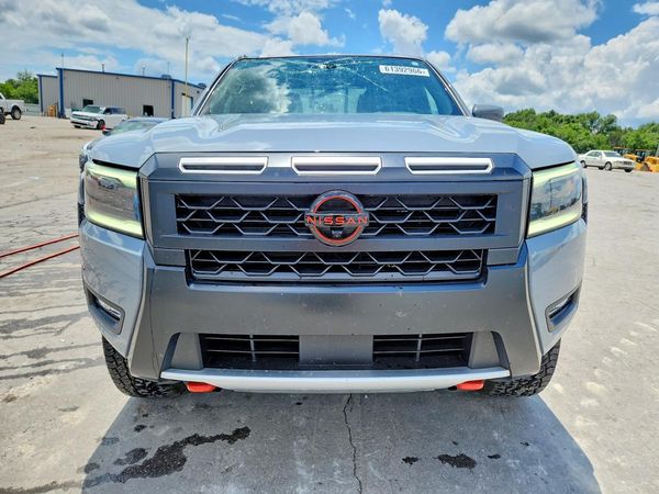 2026 NISSAN FRONTIER