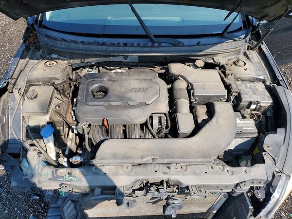 2015 HYUNDAI SONATA — Engine bay