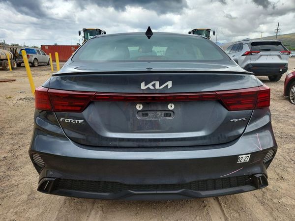 2024 KIA FORTE