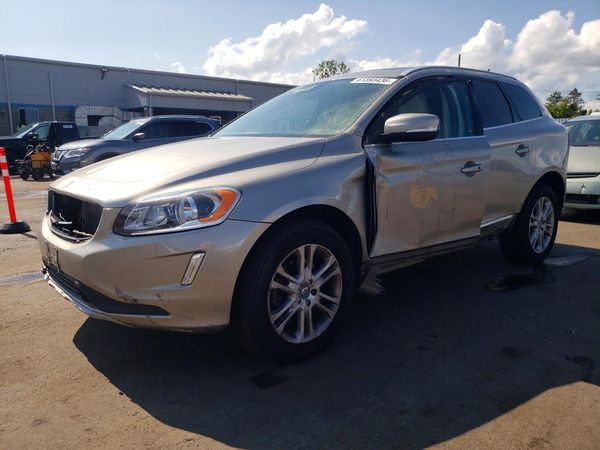 2016 VOLVO XC60